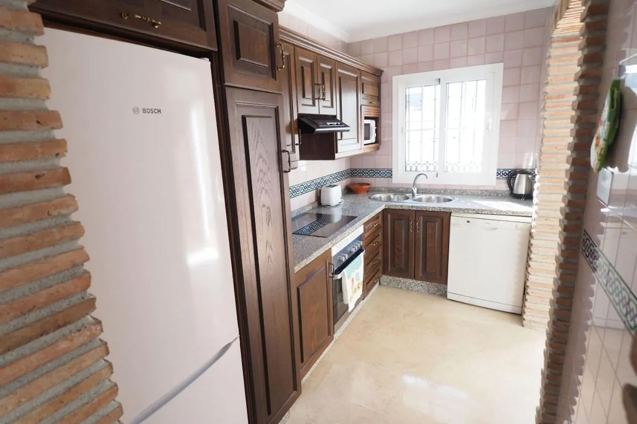 Nerja Paradise Rentals - Villa Las Dalias