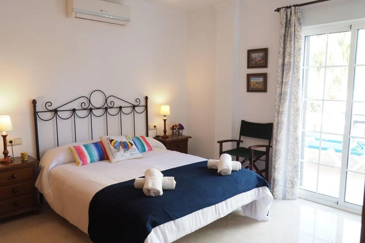 Nerja Paradise Rentals - Villa Las Dalias