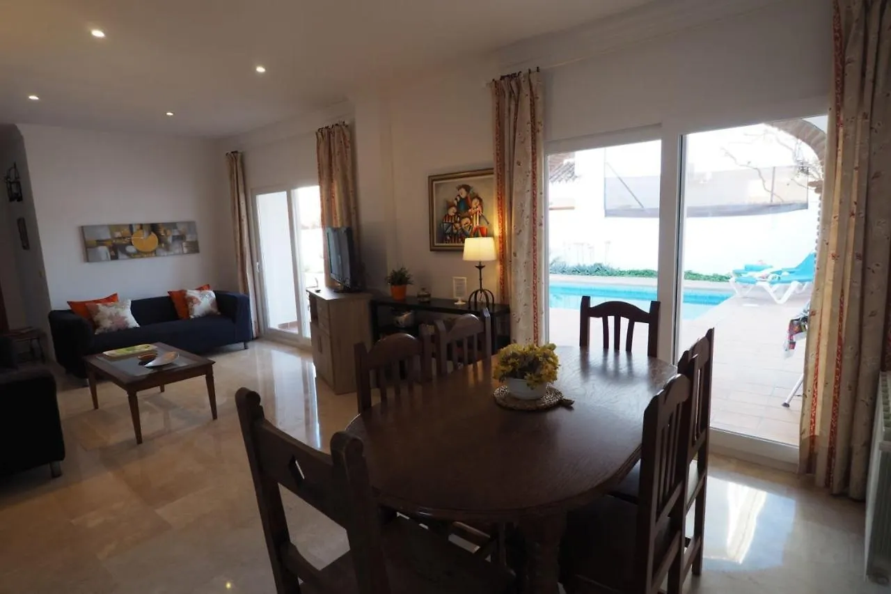 Nerja Paradise Rentals - Villa Las Dalias