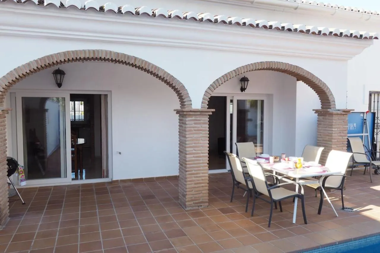 Nerja Paradise Rentals - Villa Las Dalias
